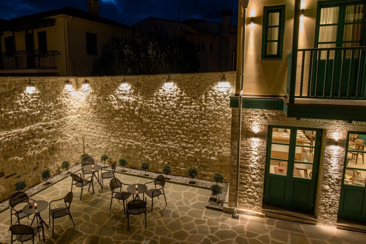 Castrello Old Town Hospitality Hotell Ioánnina Exteriör bild