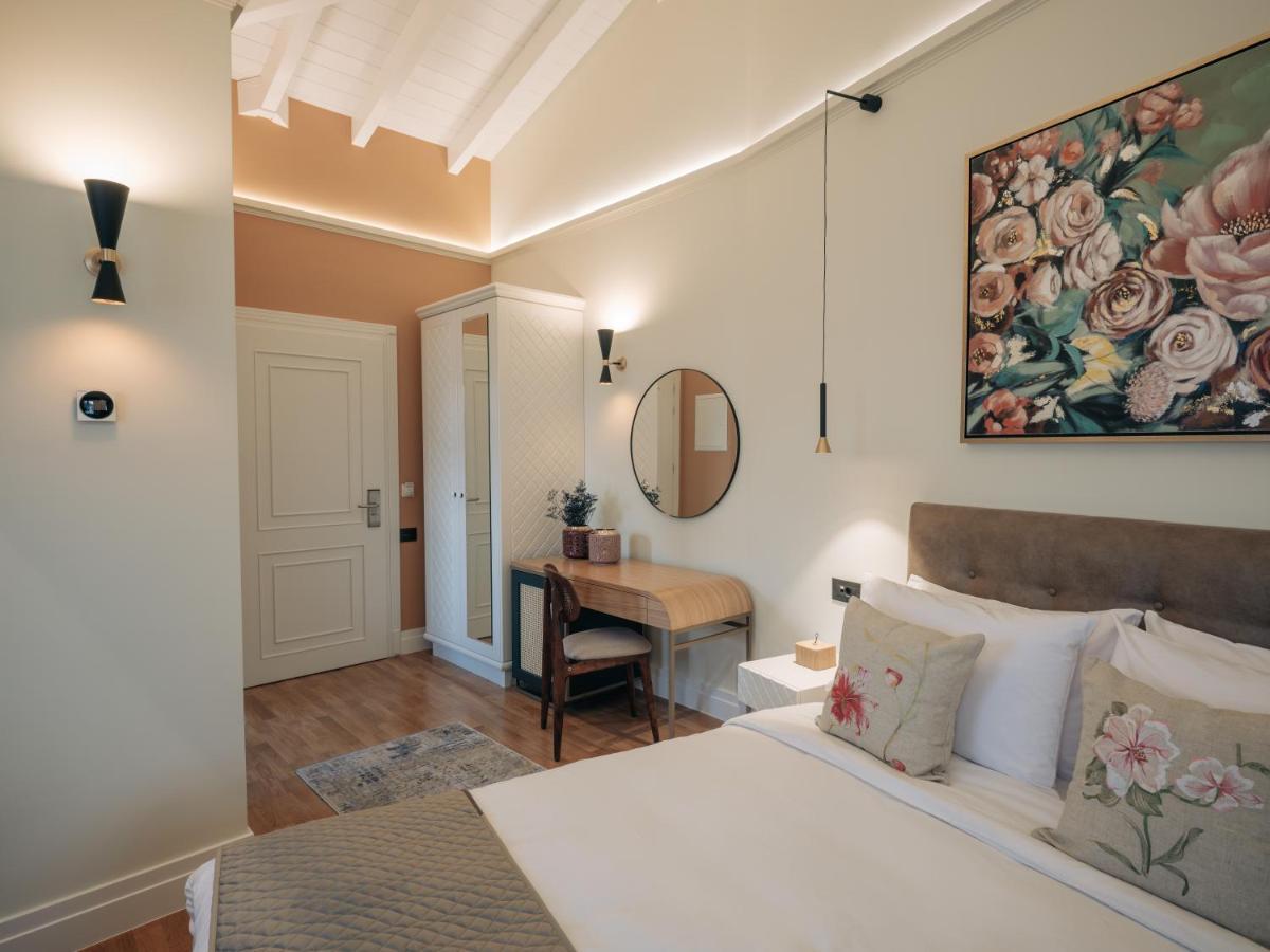 Castrello Old Town Hospitality Hotell Ioánnina Exteriör bild
